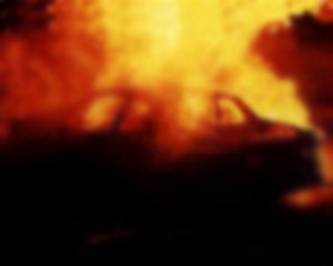 auto in fiamme in via ponte aiello