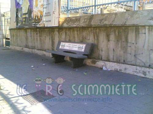 panchine nuove a piazza annunziata-angri